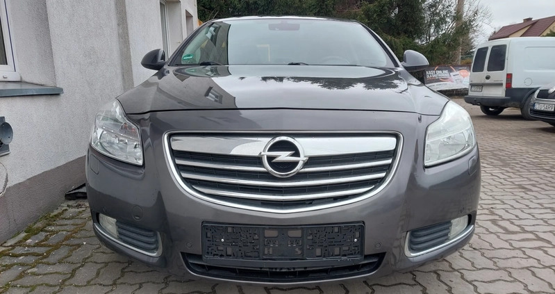 Opel Insignia cena 24900 przebieg: 157000, rok produkcji 2010 z Tuchola małe 301
